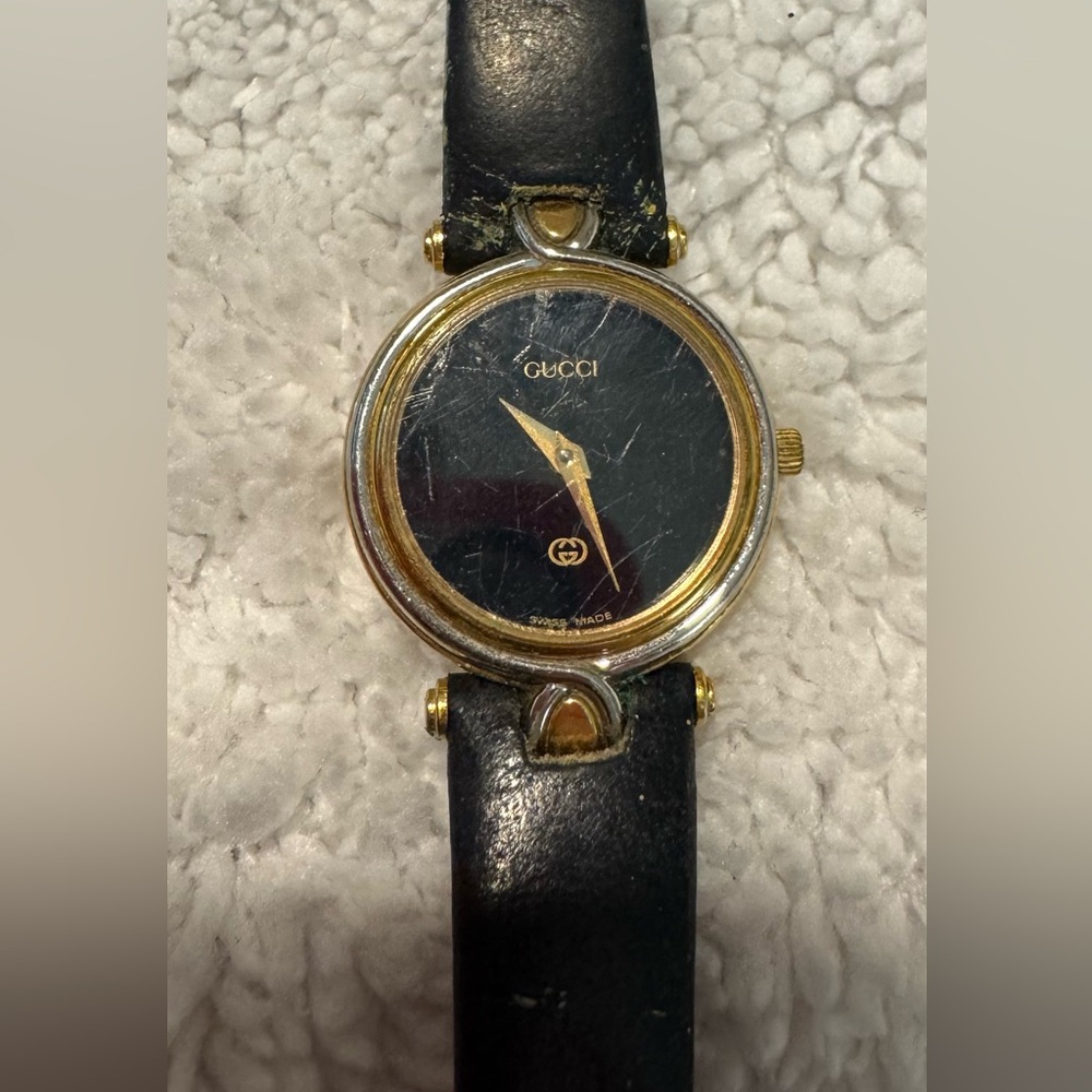 Gucci Green Box with Watch - Picture 6 of 6